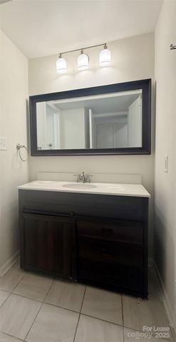 4948 Sardis Road A, Charlotte, NC 28270