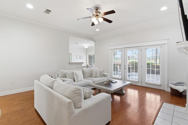 75 Timberton Dr., Hattiesburg, MS 39401