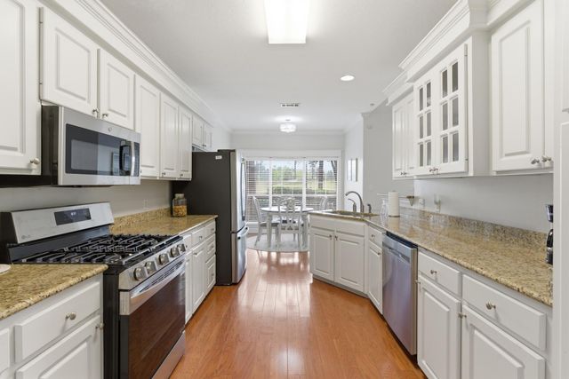 75 Timberton Dr., Hattiesburg, MS 39401