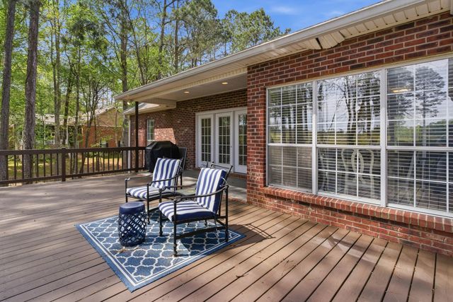 75 Timberton Dr., Hattiesburg, MS 39401