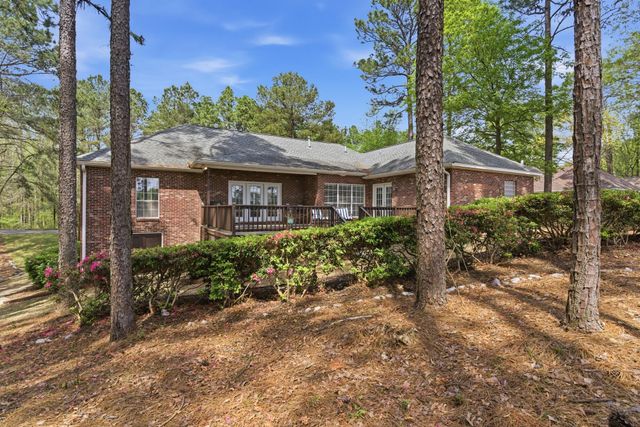 75 Timberton Dr., Hattiesburg, MS 39401