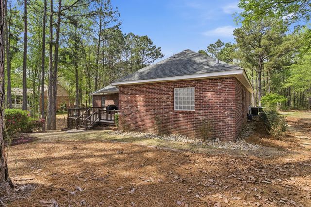75 Timberton Dr., Hattiesburg, MS 39401