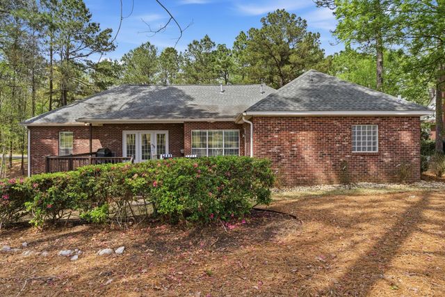75 Timberton Dr., Hattiesburg, MS 39401