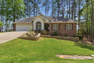 75 Timberton Dr., Hattiesburg, MS 39401