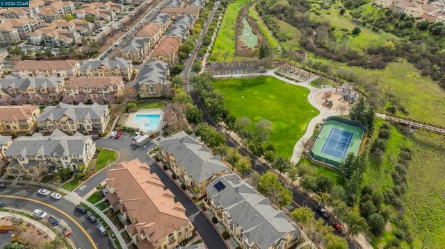 2464 2464 Millstream Ln, San Ramon, CA 94582