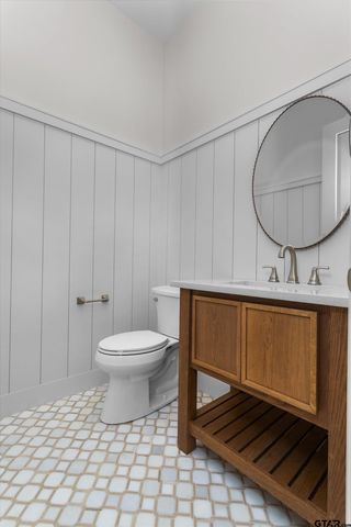 4475 Keechi Creek Rd, Tyler, TX 75703