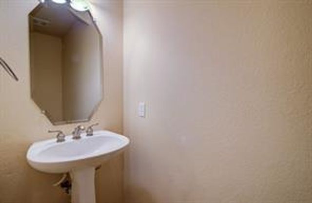 3204 Sanibel CT, Round Rock, TX 78681