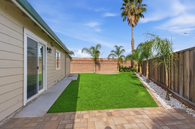 810 Capitola Drive, Hollister, CA 95023