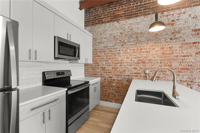 189 N Main Street 2, Port Chester, NY 10573