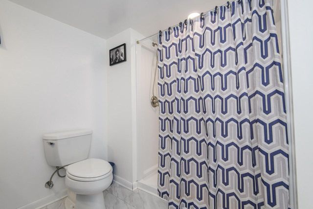 4042 S 60th STREET, Milwaukee, WI 53220