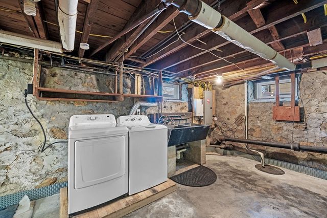 1 Bond Street, Swampscott, MA 01907