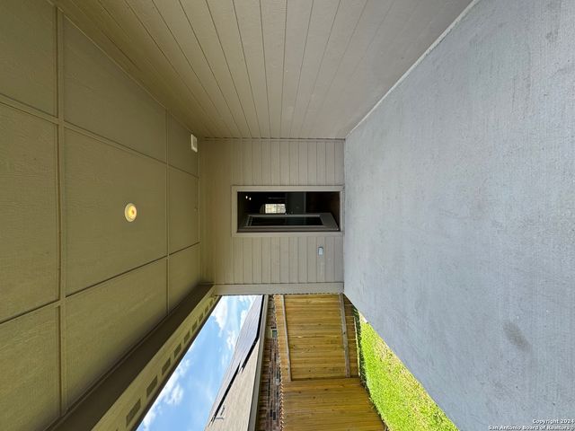 9327 NUBUCK BRANCH, Converse, TX 78109