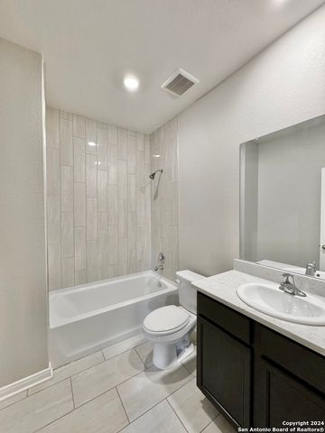 9327 NUBUCK BRANCH, Converse, TX 78109