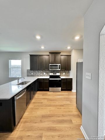 9327 NUBUCK BRANCH, Converse, TX 78109