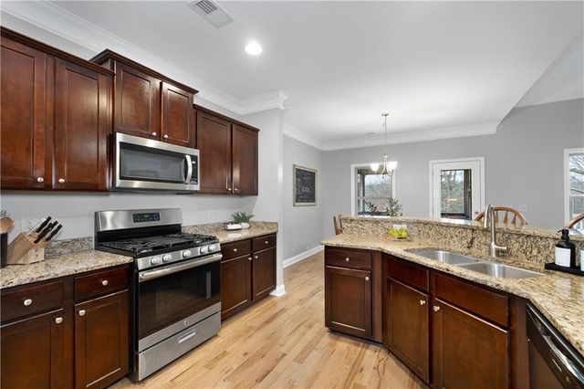 222 Woods Circle, Ball Ground, GA 30107