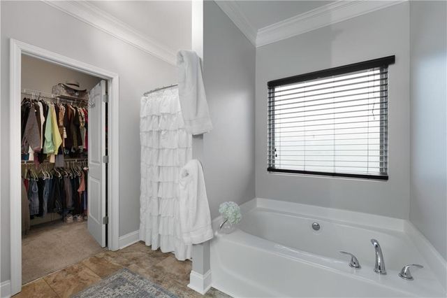 222 Woods Circle, Ball Ground, GA 30107