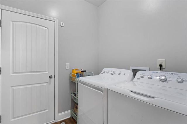 222 Woods Circle, Ball Ground, GA 30107