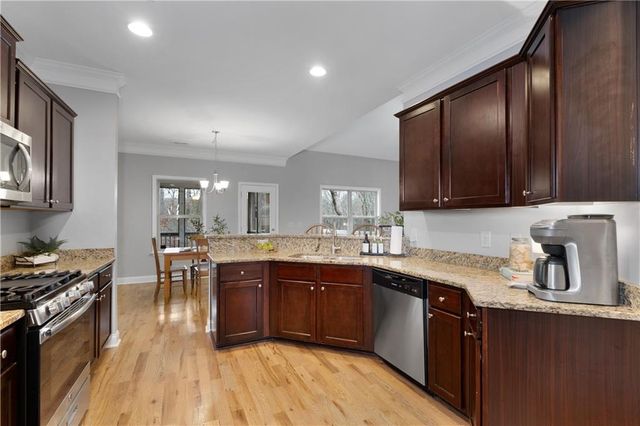 222 Woods Circle, Ball Ground, GA 30107