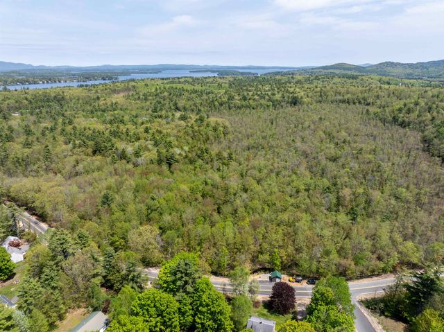 547 White Oaks Road, Laconia, NH 03246