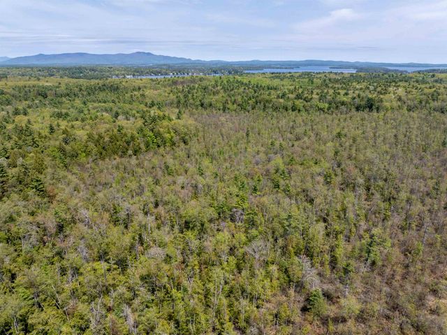 547 White Oaks Road, Laconia, NH 03246