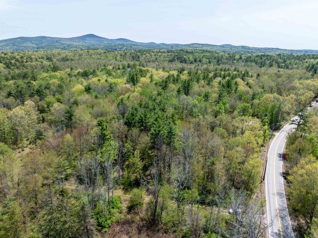 547 White Oaks Road, Laconia, NH 03246