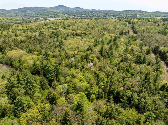 547 White Oaks Road, Laconia, NH 03246