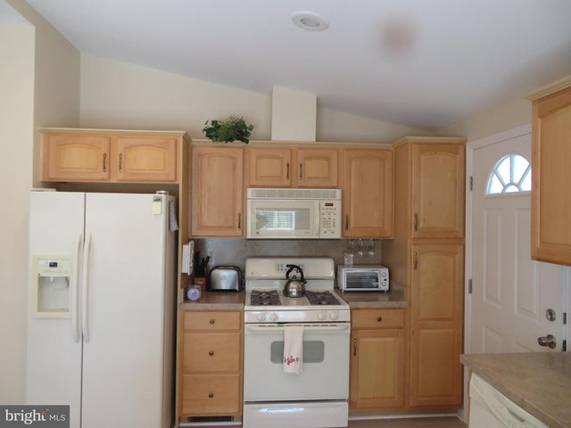 219 TIMBERLINE CIR, Berlin, MD 21811