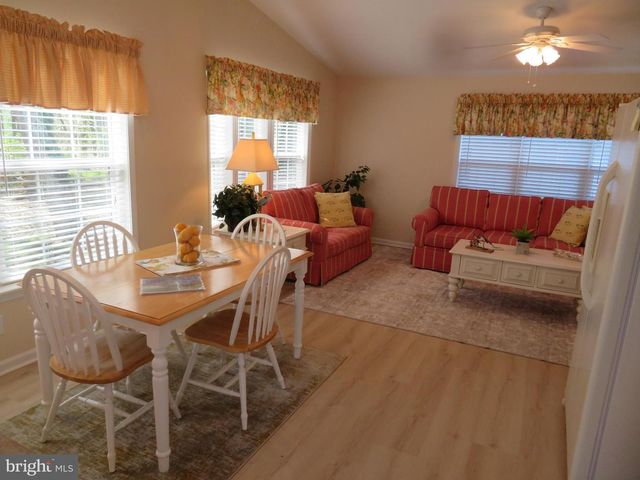 219 TIMBERLINE CIR, Berlin, MD 21811