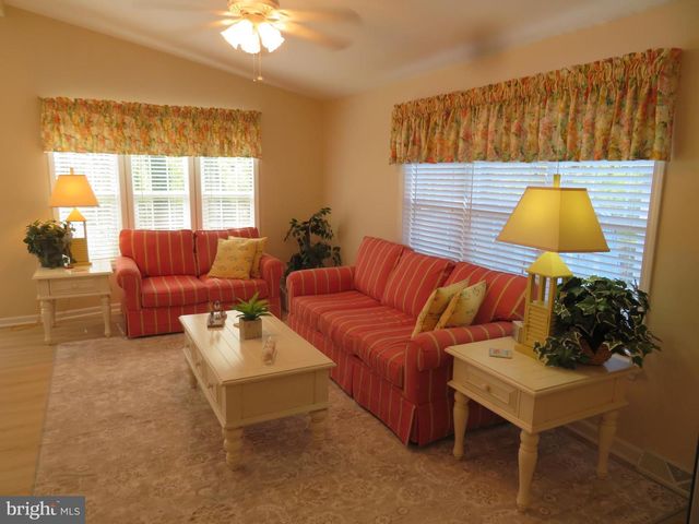 219 TIMBERLINE CIR, Berlin, MD 21811