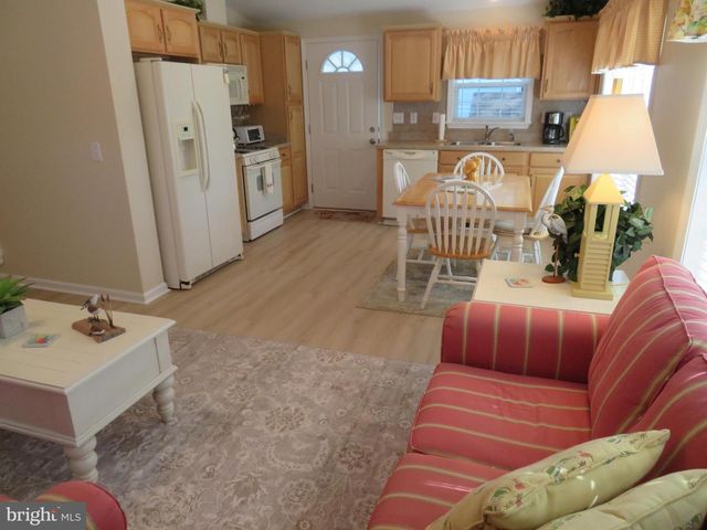 219 TIMBERLINE CIR, Berlin, MD 21811