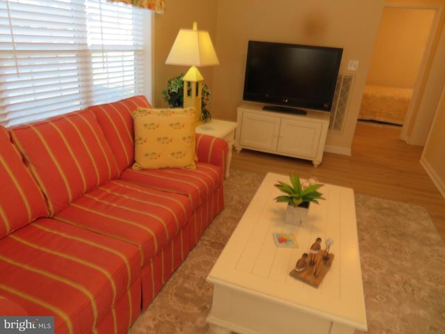 219 TIMBERLINE CIR, Berlin, MD 21811