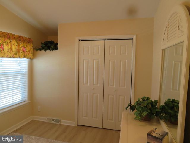 219 TIMBERLINE CIR, Berlin, MD 21811