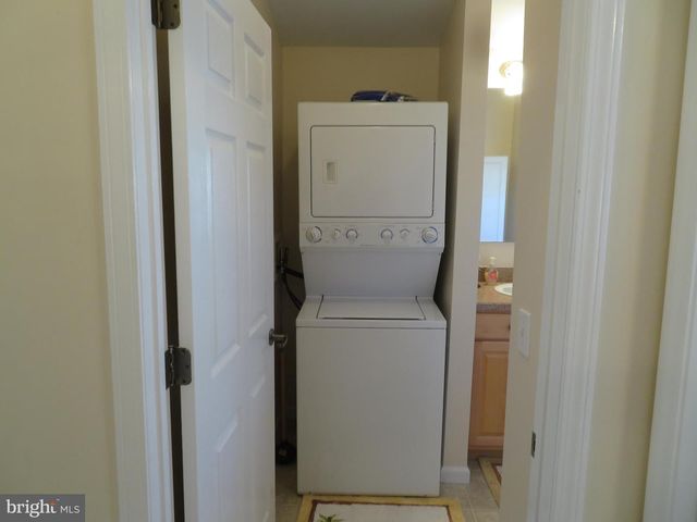 219 TIMBERLINE CIR, Berlin, MD 21811