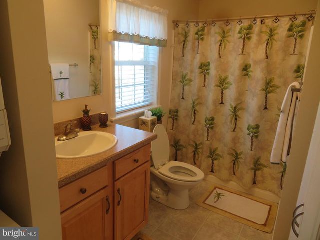 219 TIMBERLINE CIR, Berlin, MD 21811
