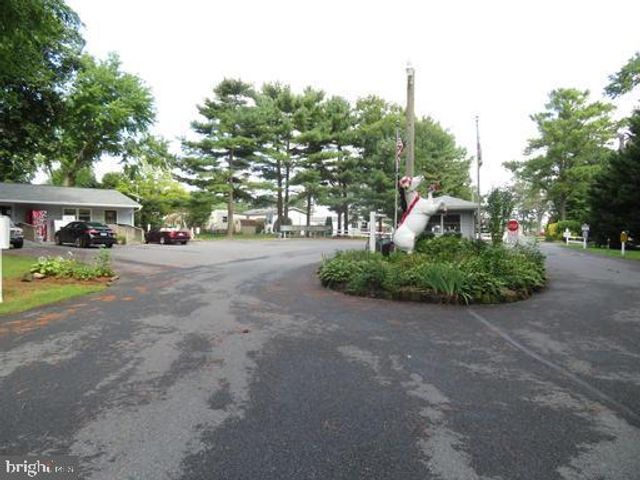 219 TIMBERLINE CIR, Berlin, MD 21811