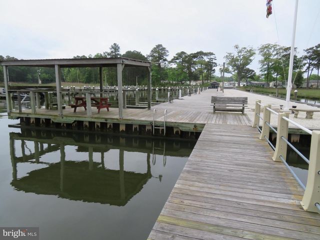 219 TIMBERLINE CIR, Berlin, MD 21811