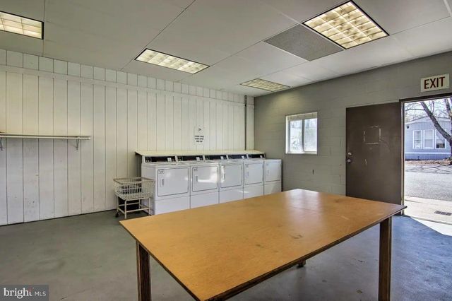 219 TIMBERLINE CIR, Berlin, MD 21811