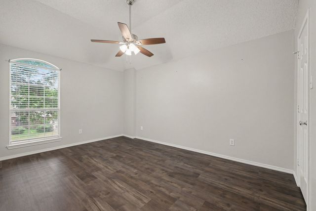 6705 Ashglen Place, Plano, TX 75023