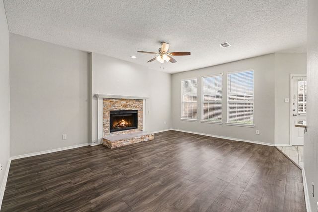 6705 Ashglen Place, Plano, TX 75023