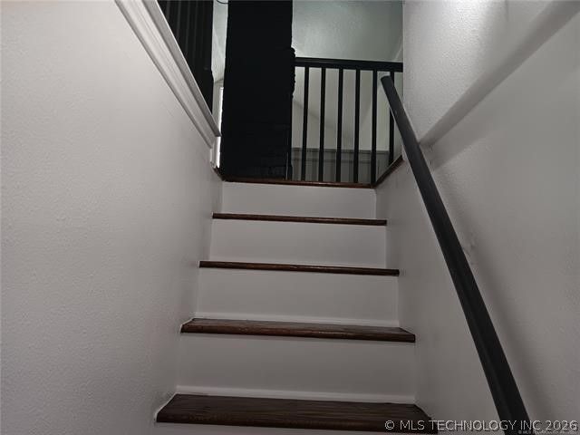 5770 W 41st Street, Tulsa, OK 74107