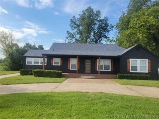 5770 W 41st Street, Tulsa, OK 74107