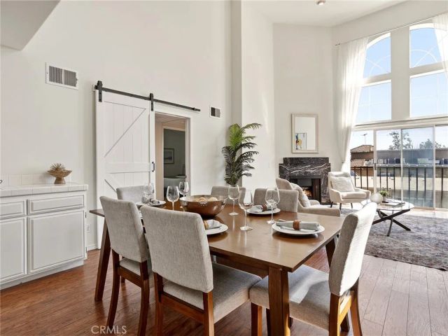 11044 Acama Street 302, Studio City, CA 91602
