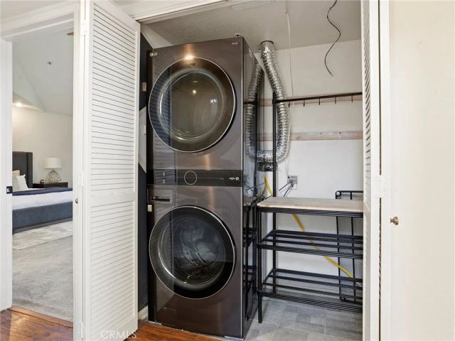 11044 Acama Street 302, Studio City, CA 91602