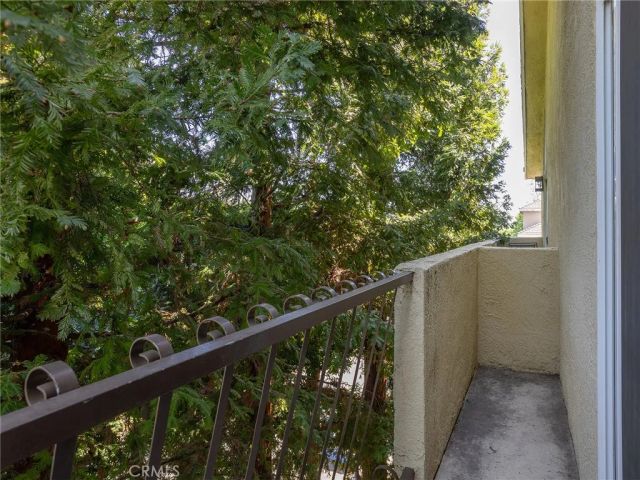 11044 Acama Street 302, Studio City, CA 91602
