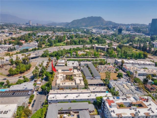 11044 Acama Street 302, Studio City, CA 91602
