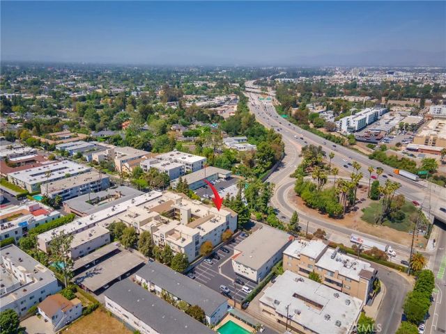 11044 Acama Street 302, Studio City, CA 91602