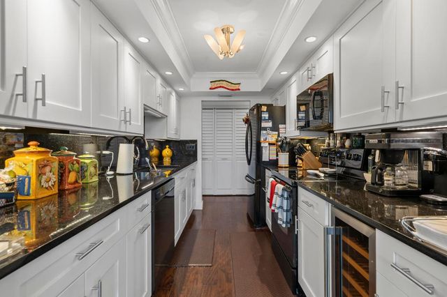 800 Jeffery Street 303, Boca Raton, FL 33487