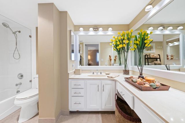 800 Jeffery Street 303, Boca Raton, FL 33487