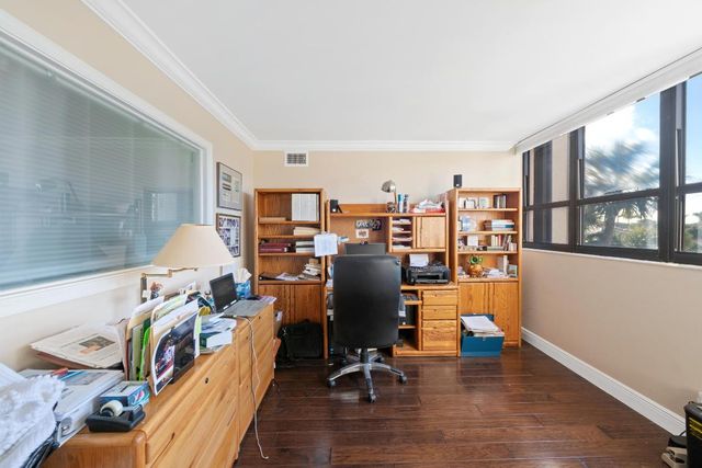 800 Jeffery Street 303, Boca Raton, FL 33487