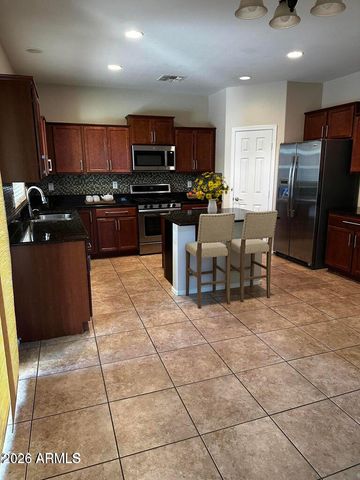 5440 W HOBBY HORSE Drive, Phoenix, AZ 85083